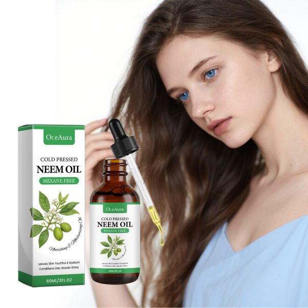 OceAura Oil Moisturizing 60ml texture and consistency